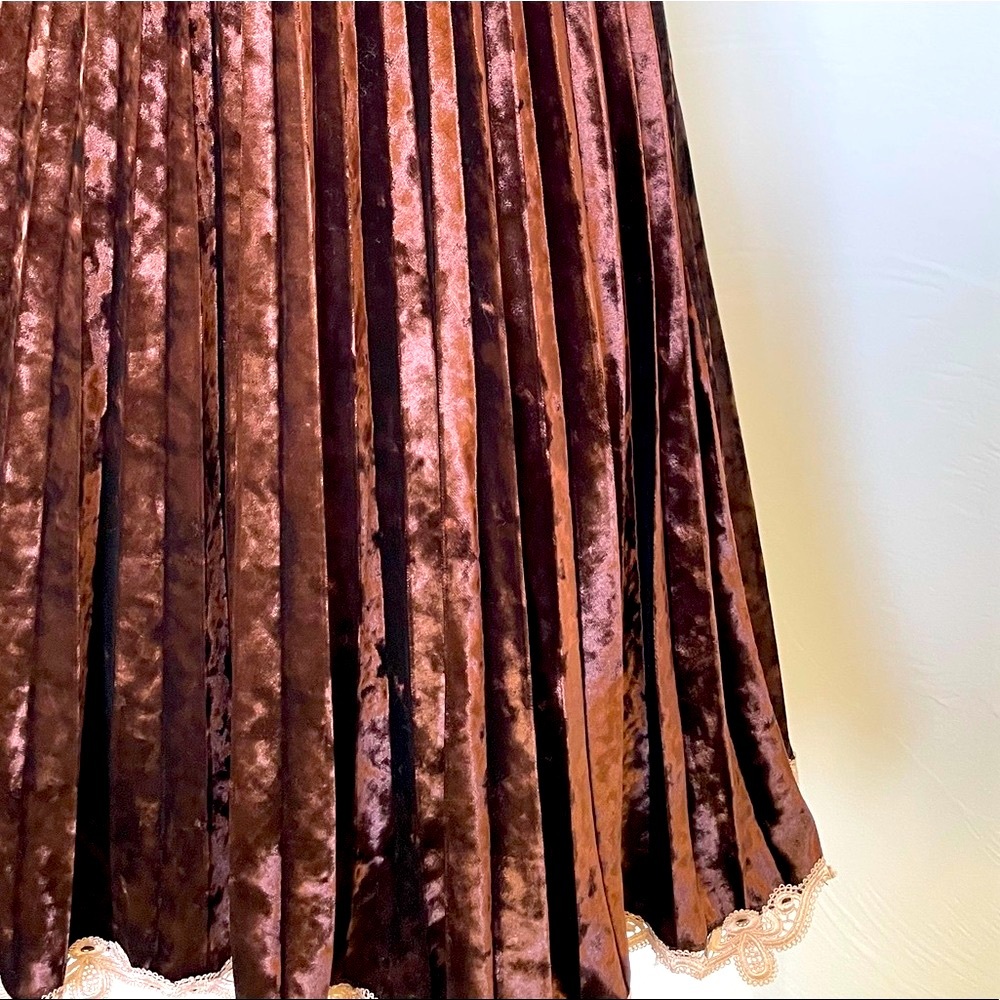 213 | Velvet Brown Pleated Skirt With Lace Trim - Picture 3 of 8